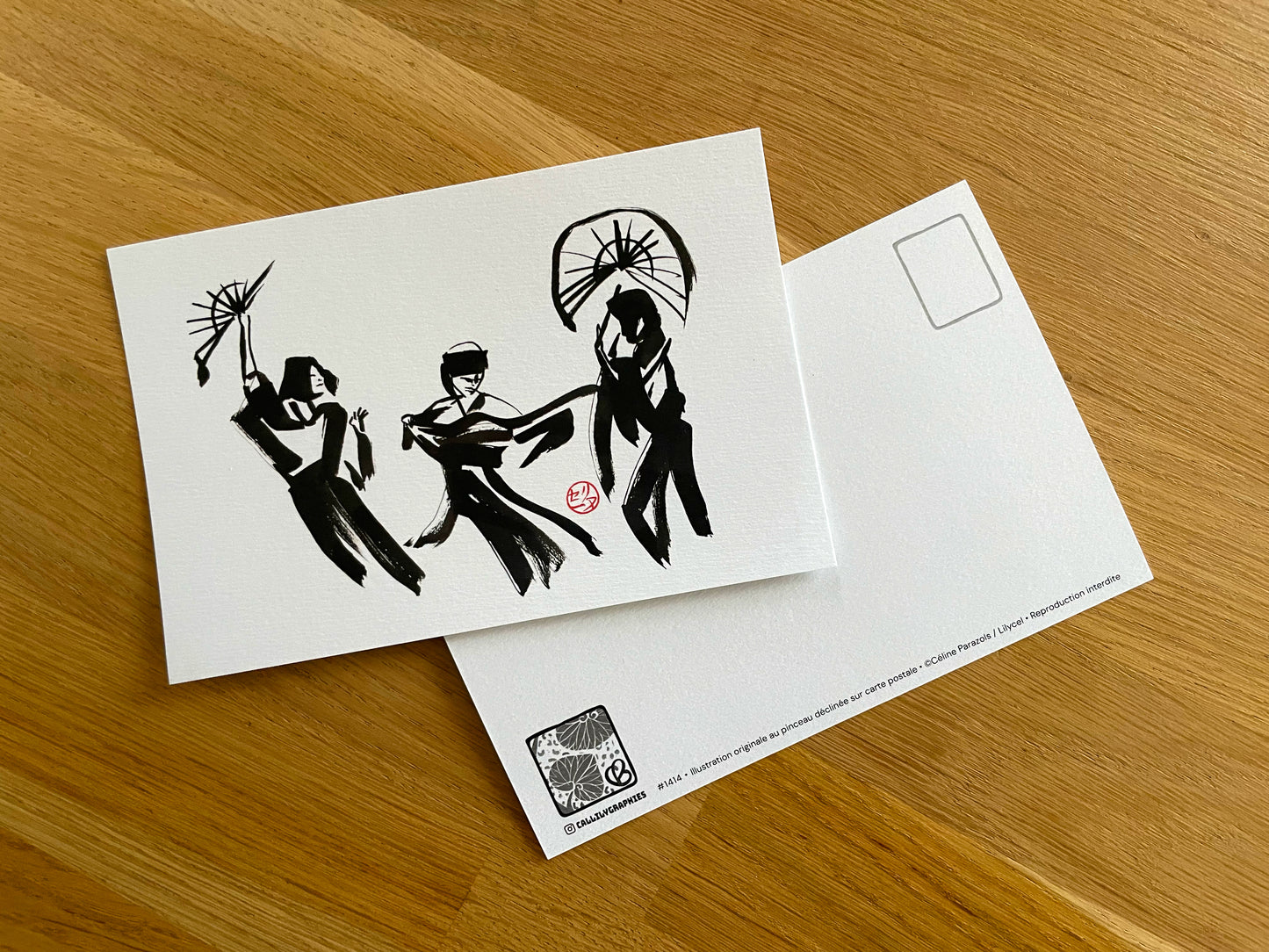 Danseuses japonaises avec éventails